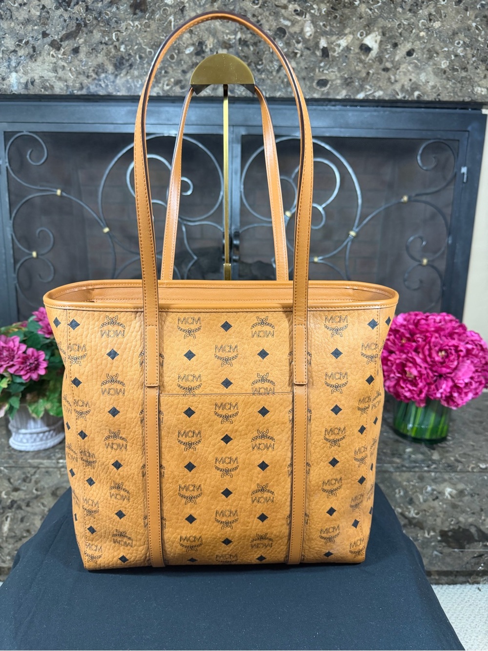 MCM Cognac Visetos Monogram Tote with Gold Plaque - Picture 3 of 9